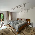 Skay Loft Bed & Breakfast 3*