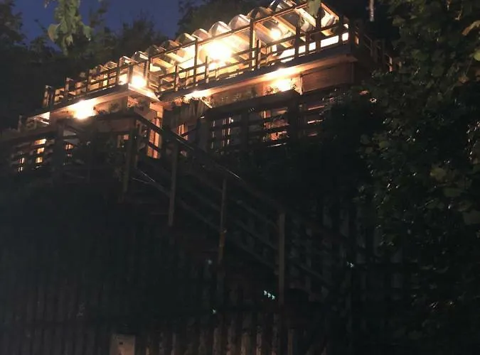 Bed & Breakfast Skay Loft 3*