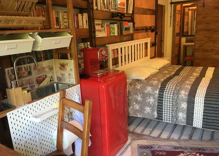 Skay Loft Bed & Breakfast 3*